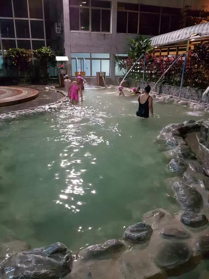 Tsai Tou Hot Spring Hotel T'ai-tung Exteriör bild