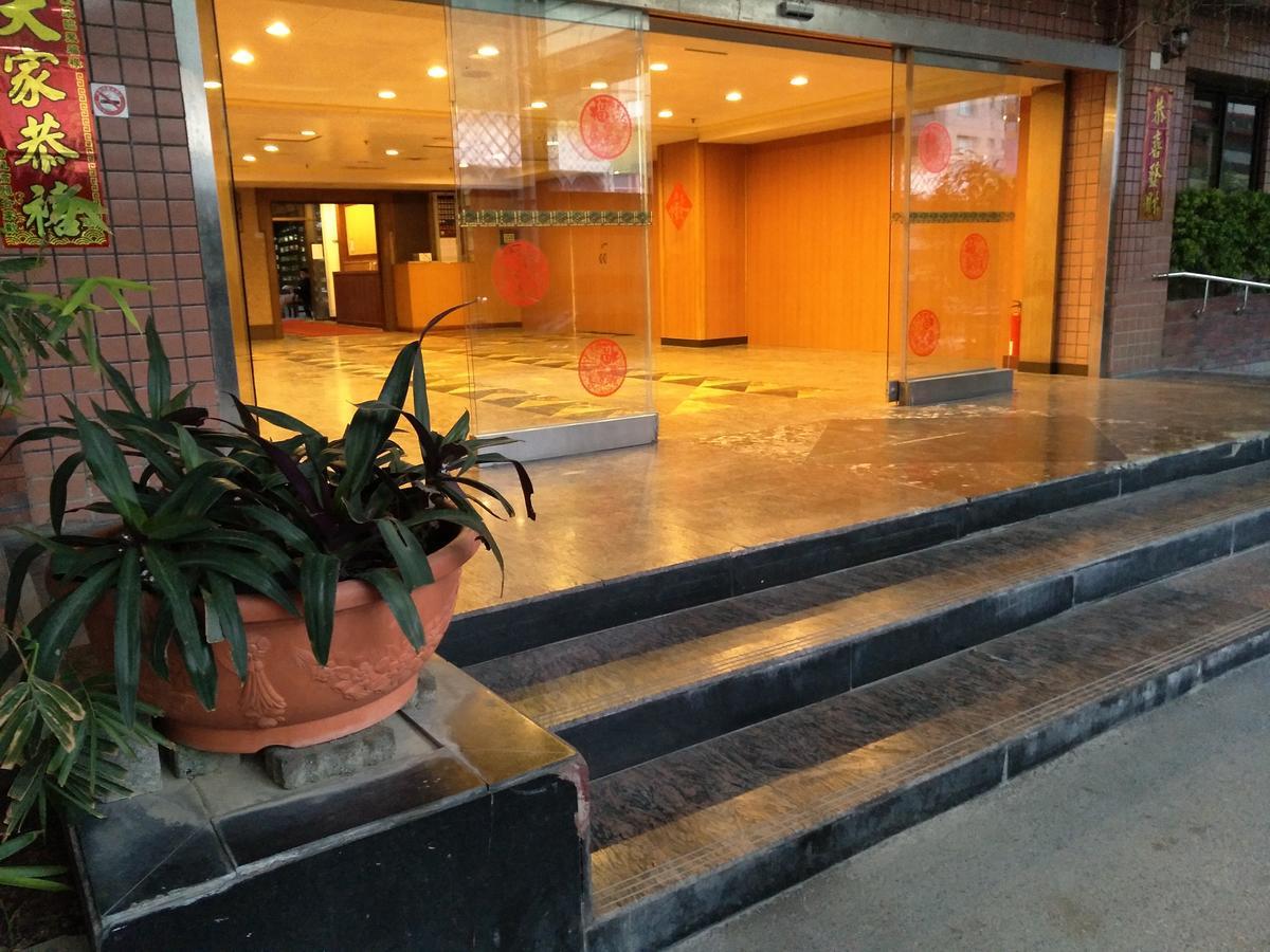 Tsai Tou Hot Spring Hotel T'ai-tung Exteriör bild